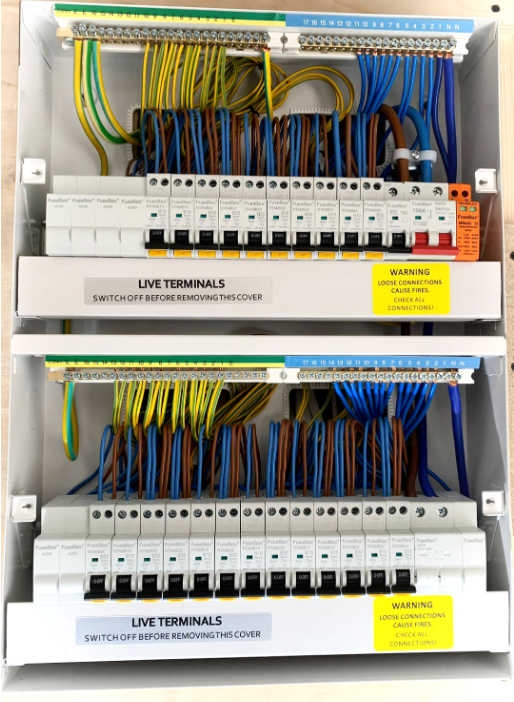 FuseBox_open.png