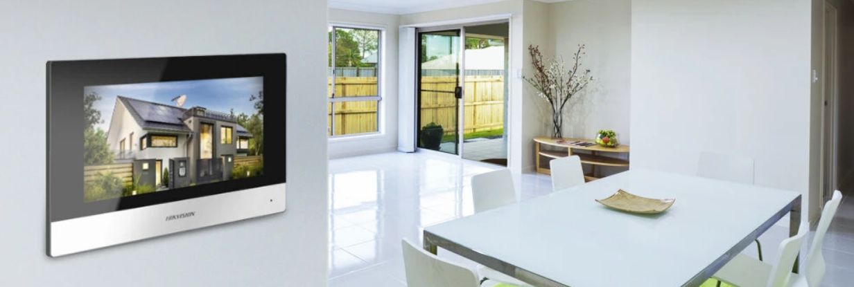 Hilok_by_Hikvision_IP-VIS-PRO-K_monitor.png