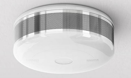 fibaro-smoke_sensor-widok-sufit.jpeg